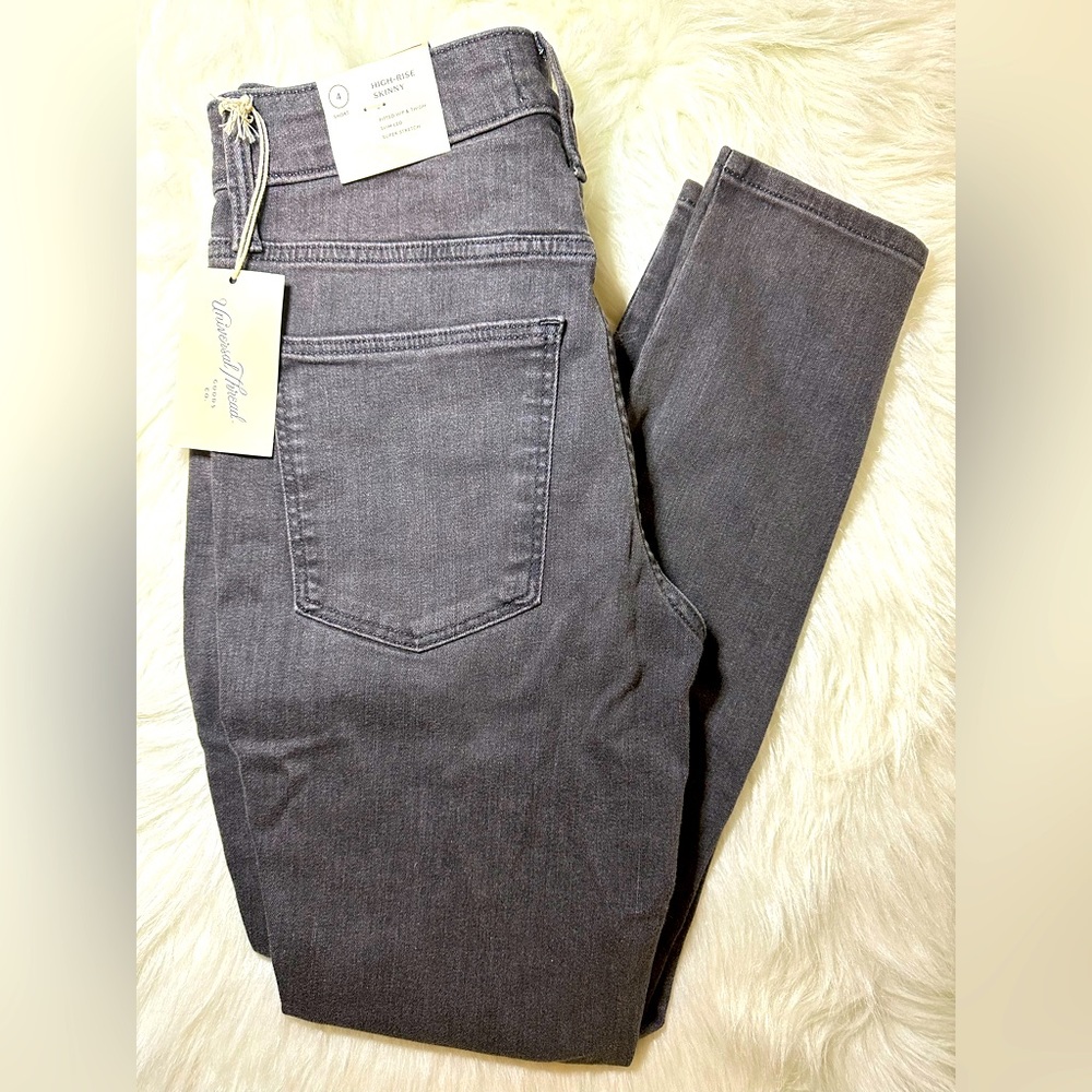 Women’s Jeans